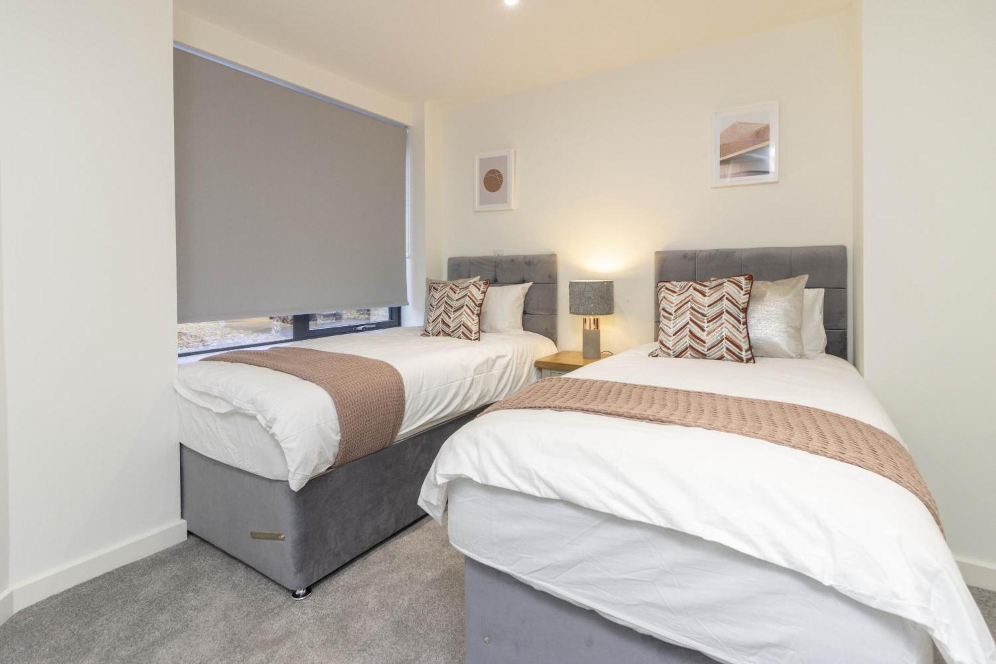 Linacre 1&2 - One And Two Bed Flat Behind The Cathedral With Free Parking And Fast Wifi Apartman Exeter Szoba fotó