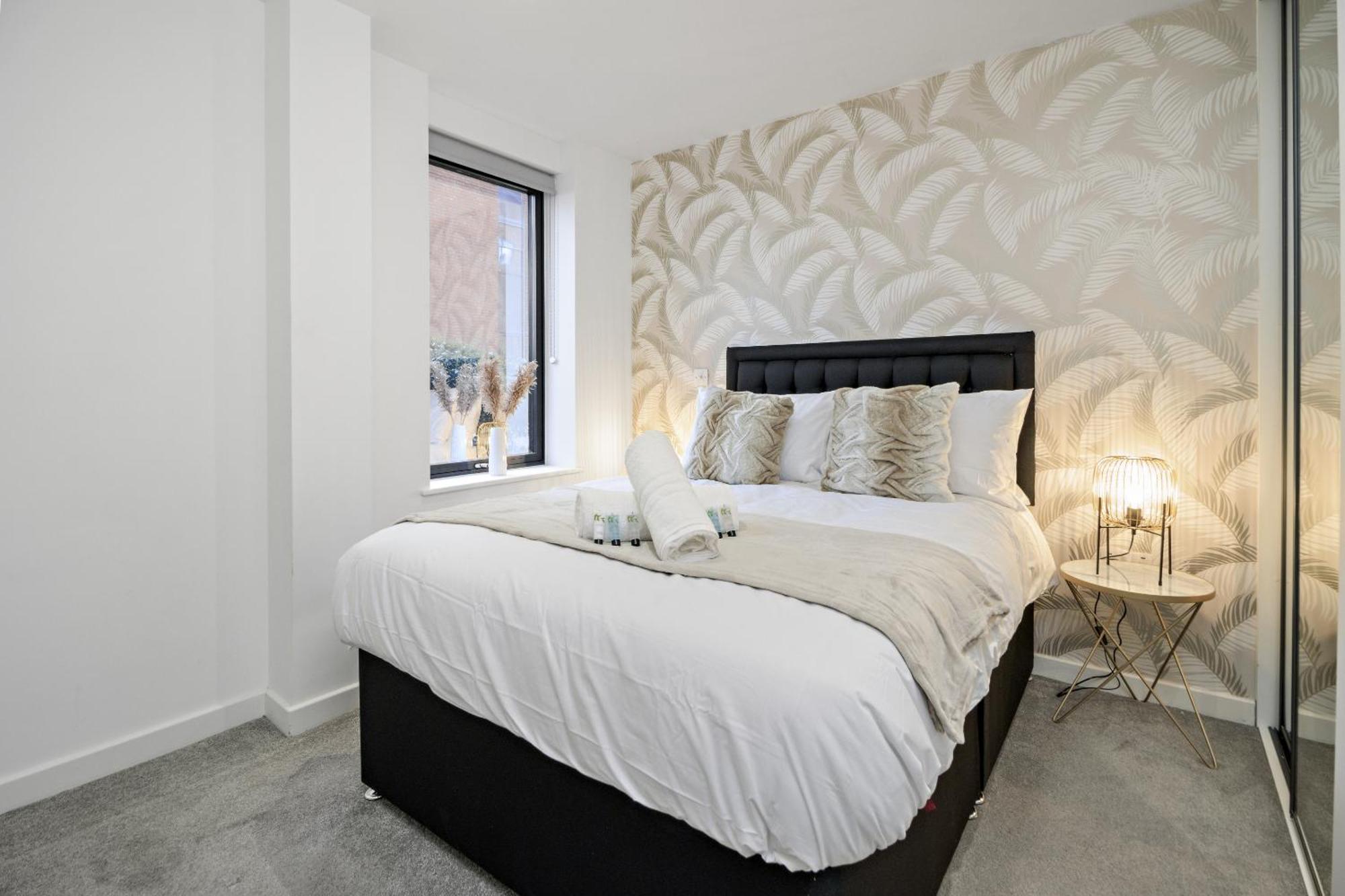 Linacre 1&2 - One And Two Bed Flat Behind The Cathedral With Free Parking And Fast Wifi Apartman Exeter Szoba fotó